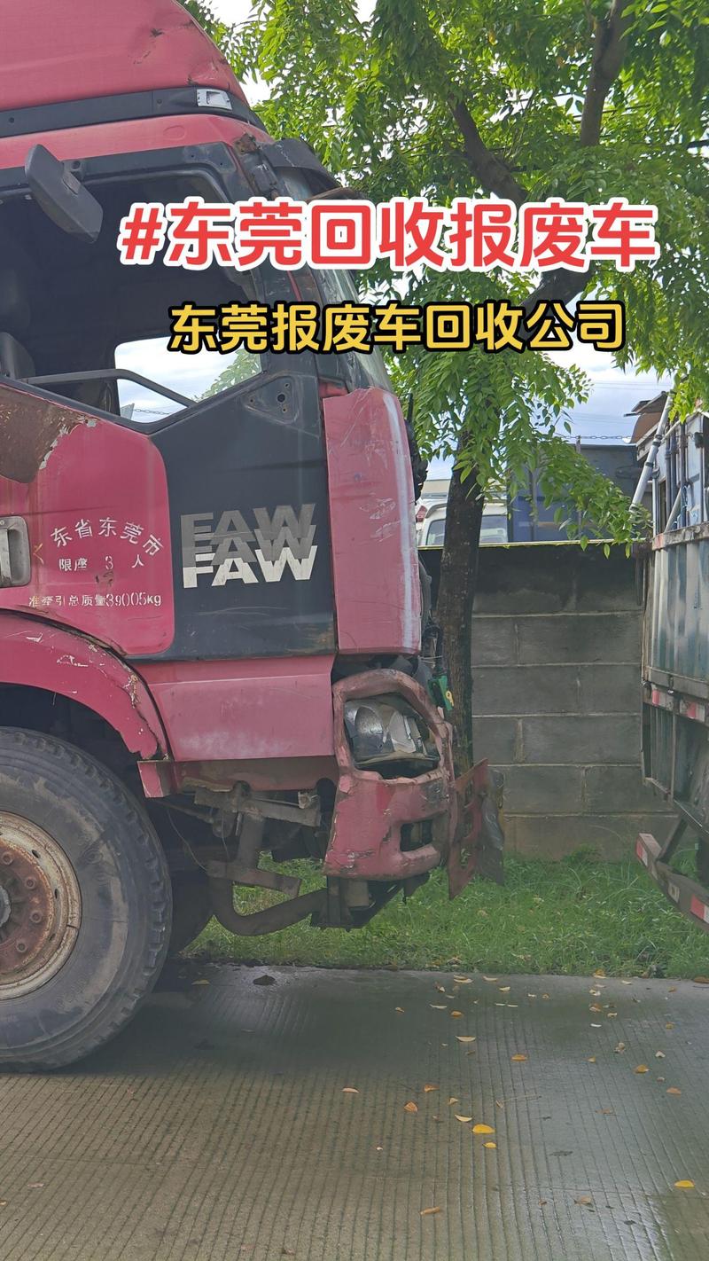 生產(chǎn)效率提升必備高效標(biāo)簽剝離機(jī)解決粘貼難題