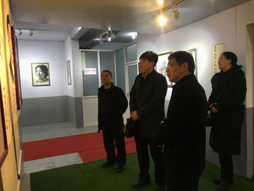 高效防靜電手腕帶報警器如何有效提升工作安全和設備保護