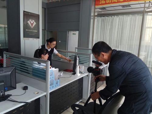 保護(hù)電子設(shè)備防止靜電危害防靜電手腕帶報警器推薦