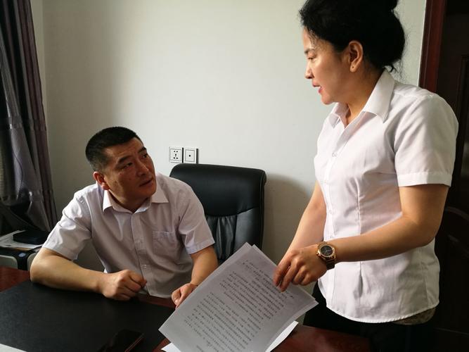 如何通過(guò)防靜電手腕帶報(bào)警器提升工作安全與設(shè)備保護(hù)