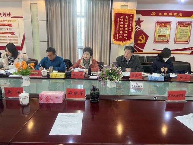 高效工作必備日本TOHNICHI扭力扳手精準(zhǔn)測量工具